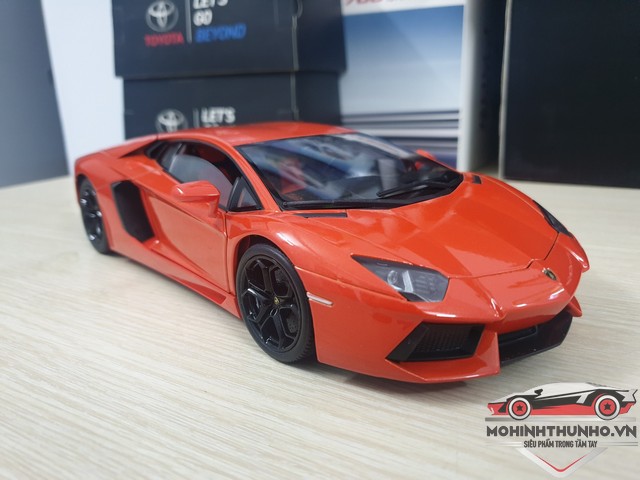 Xe mô hình Lamborghini Aventador, tỉ lệ 1 18