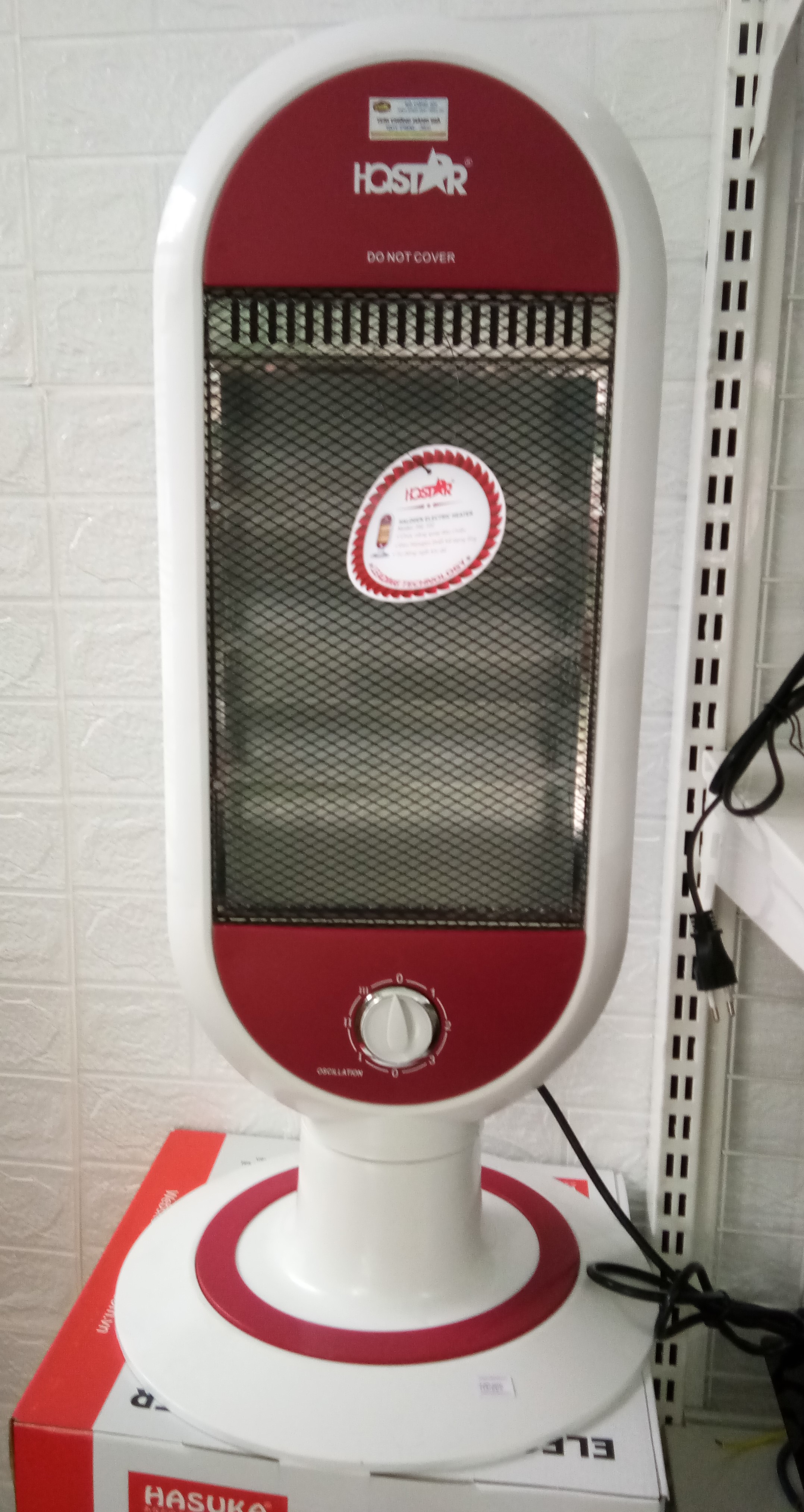 Máy sưởi điện bằng bóng Halogen