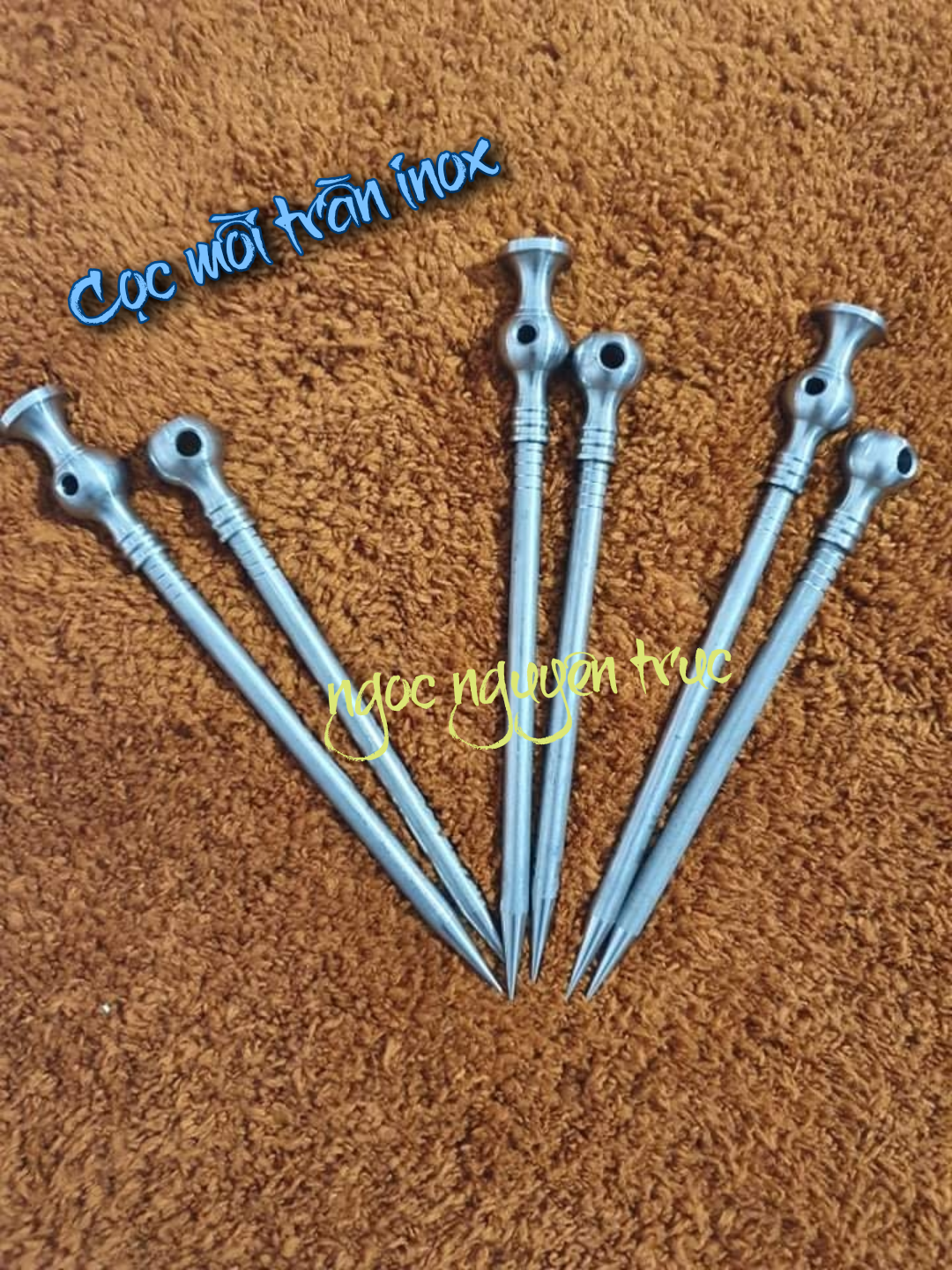 Cặp cọc mồi trần cu gáy