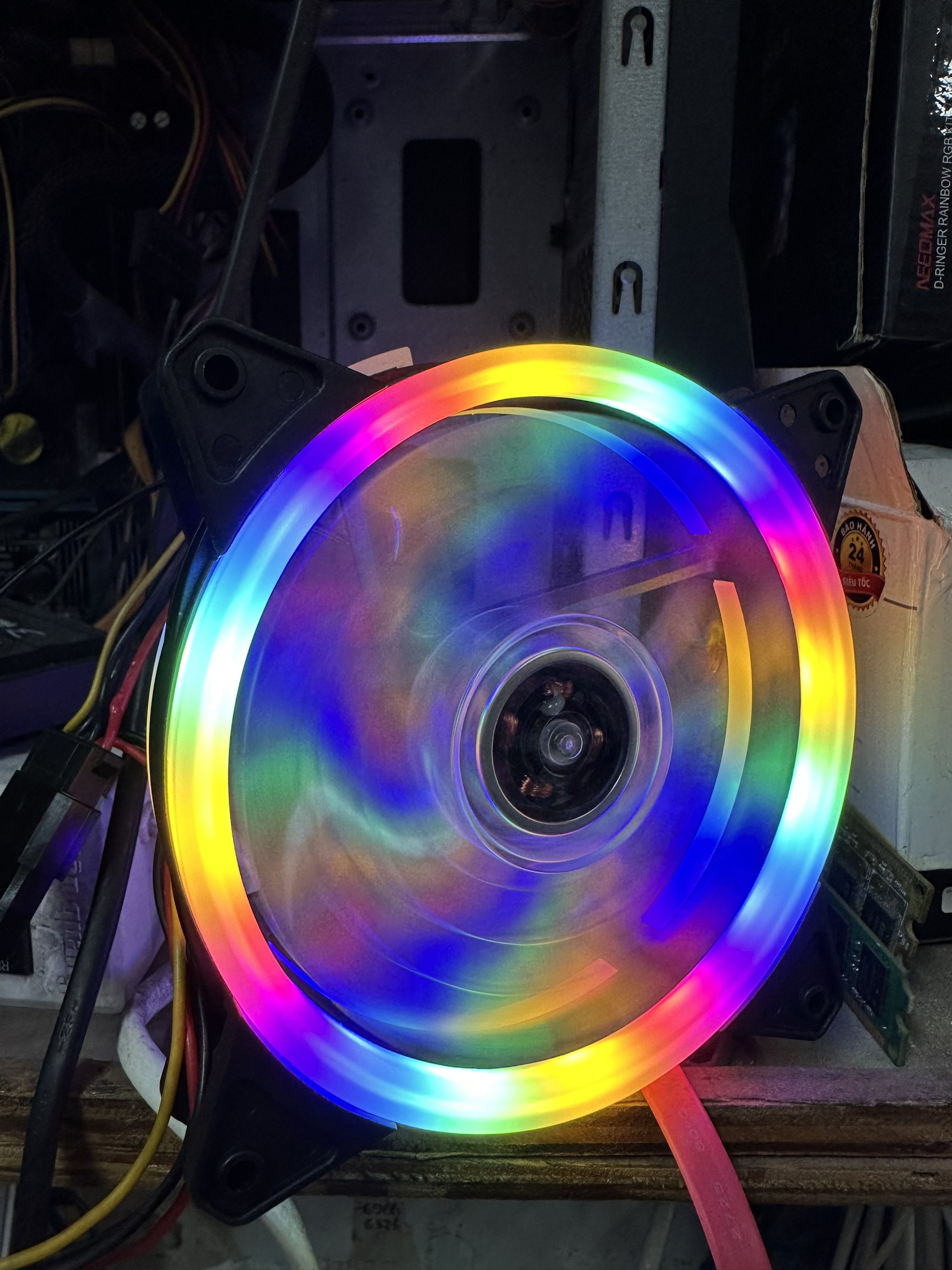 M3-Fan case 12cm fan tản nhiệt led nhiều màu cực đẹp tặng kèm ốc vít