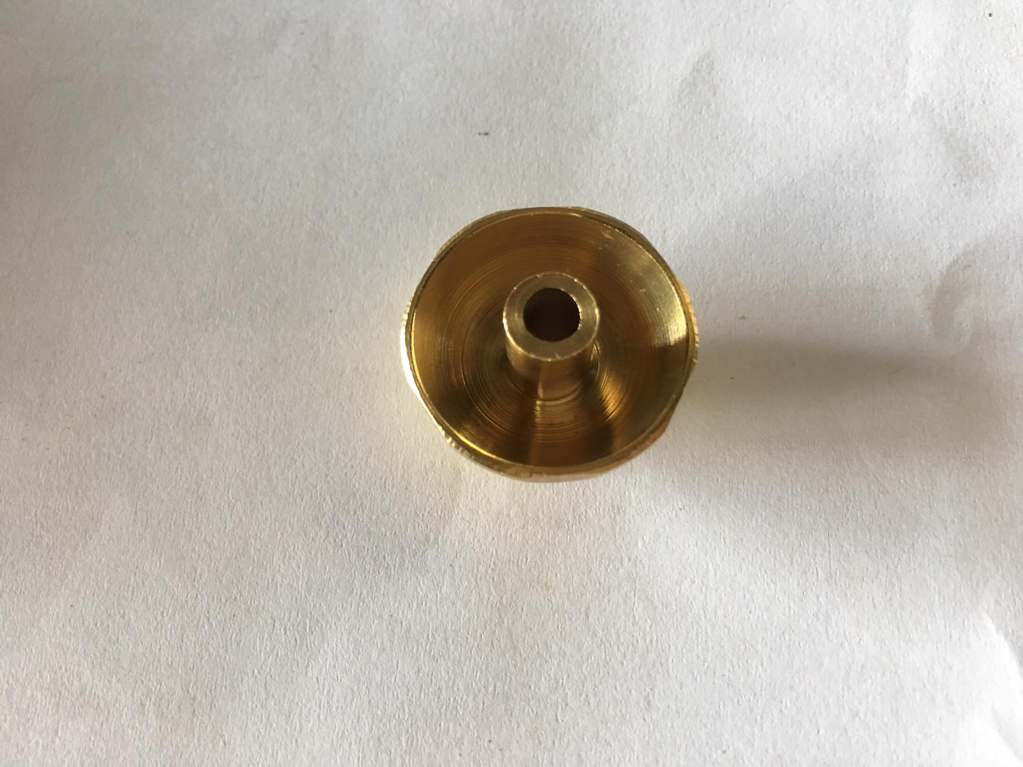 Bộ chén dầu chống kiến đồng x 5 cái