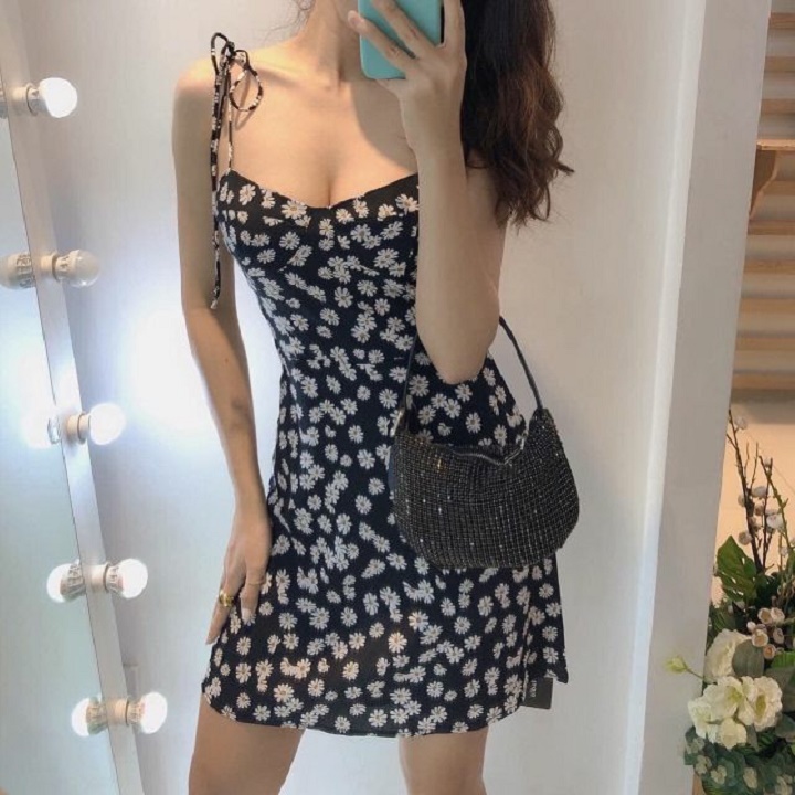 Đầm hoa cúc dbdh7755
