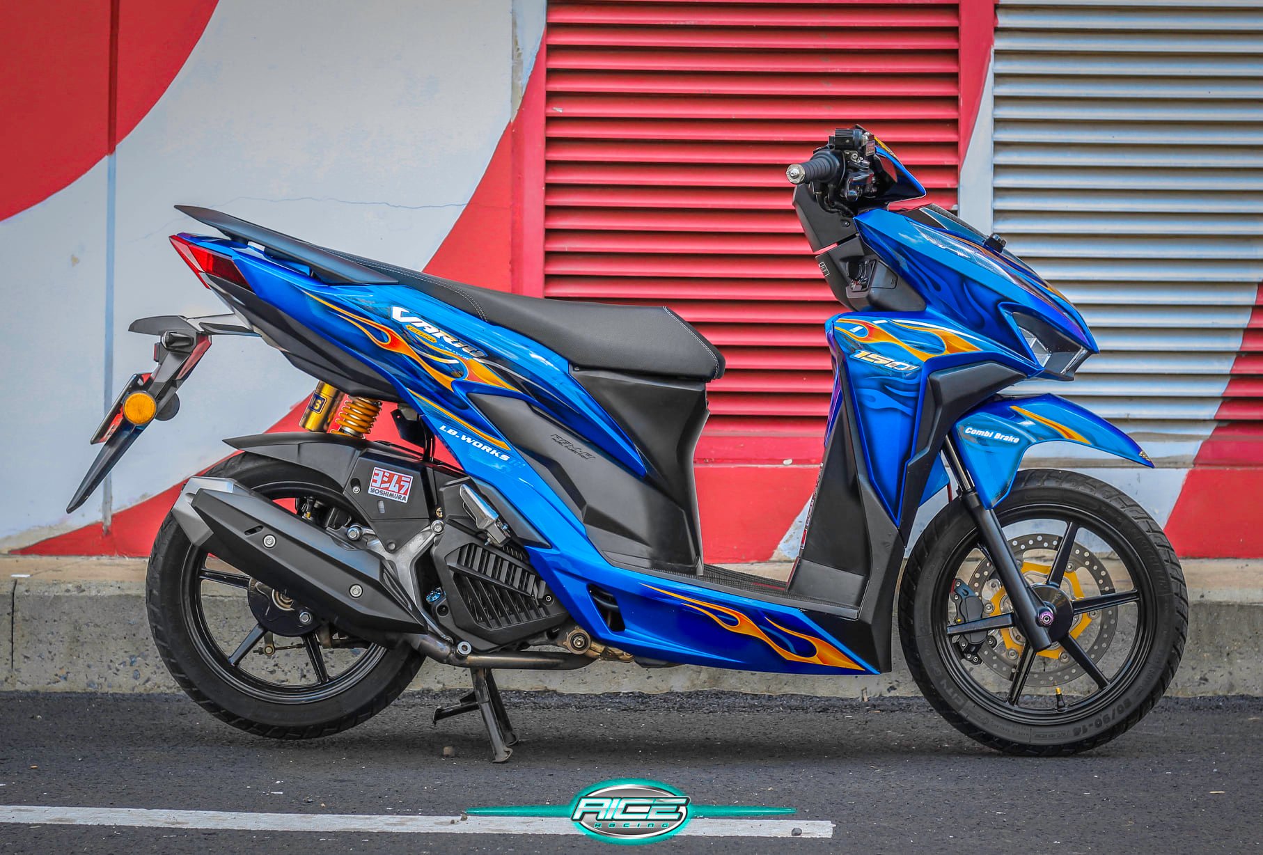 Tem Rời Dán Xe Vario 150 Mẫu Lửa Xanh Đen Vàng Cực Hot, Hàng 3 Lớp Chất Lượng Cao