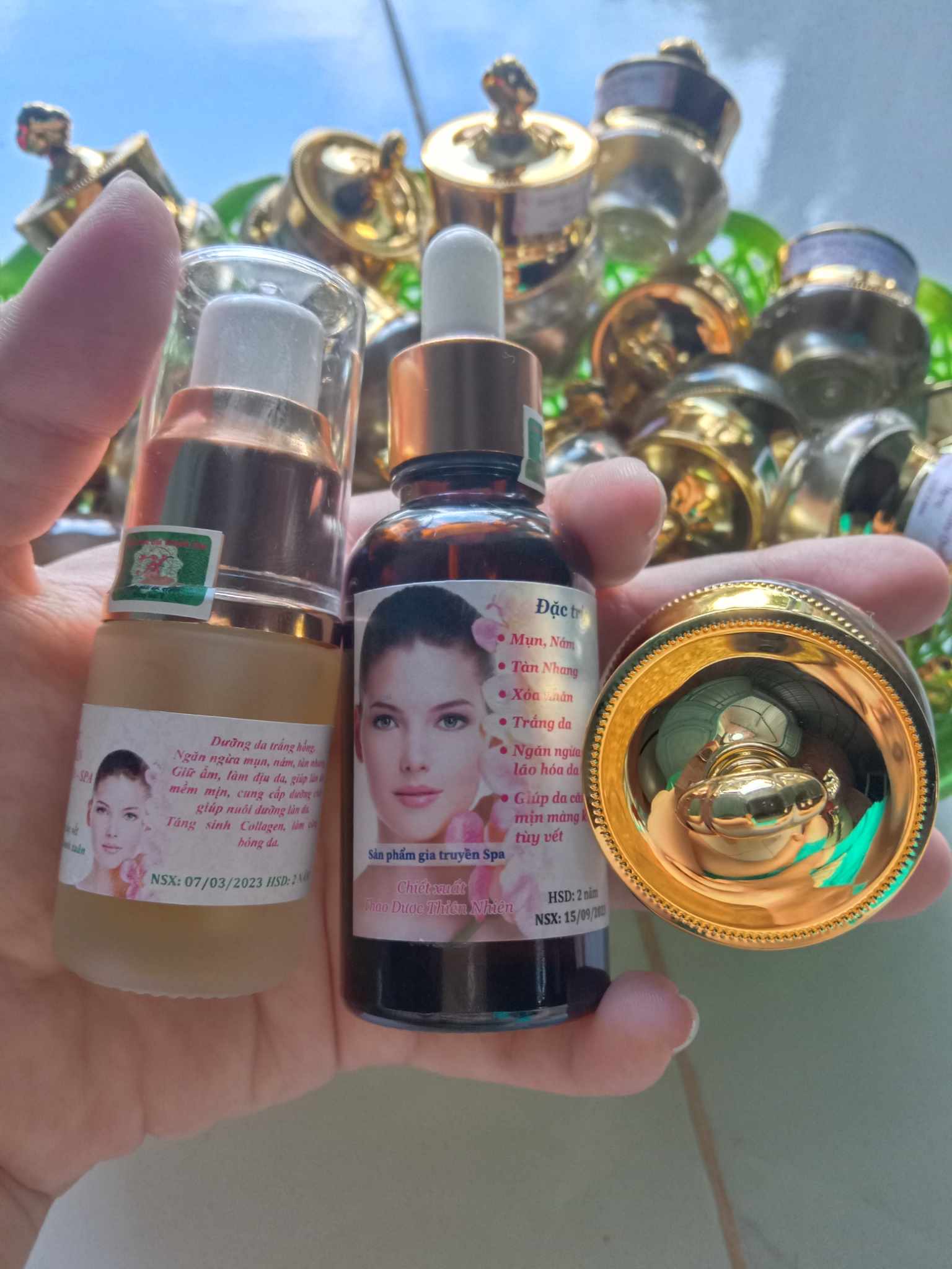 Combo: 1 serum tái tạo + 1 kem dưỡng + 1 serum dưỡng