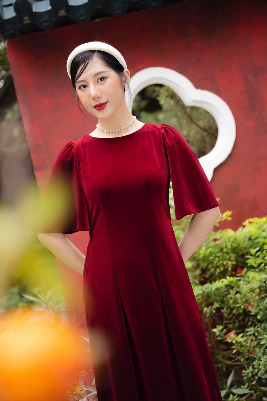 Áo dài cách tân lụa nhung mềm mịn co dãn