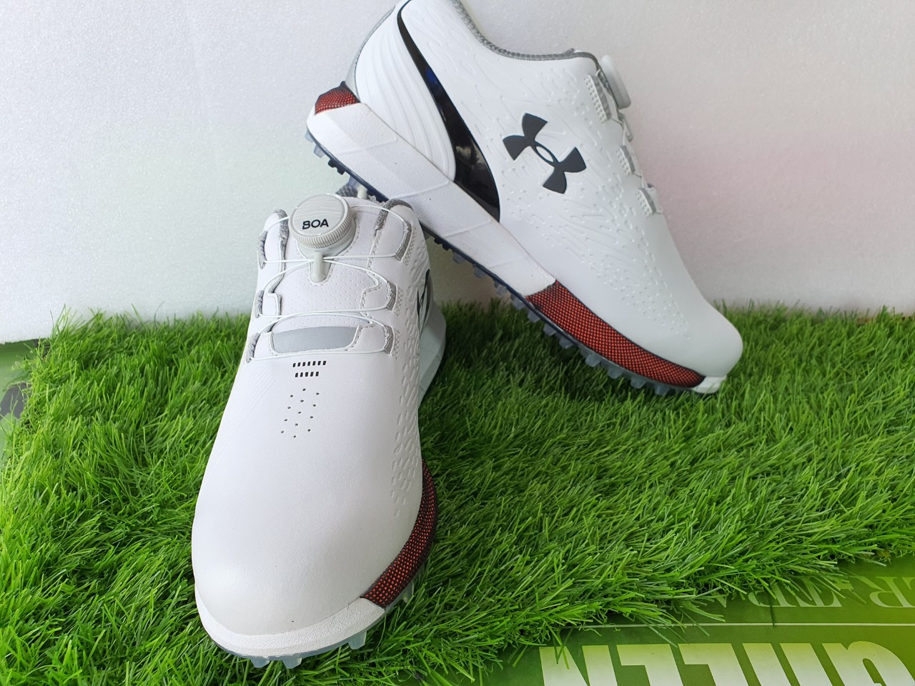 Giày Under Amour chất lượng cao cấp.. Giày Golf Under Amour.