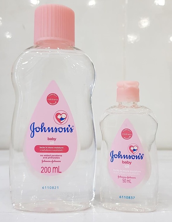 Dầu massage dưỡng ẩm Johnson s Johnson Baby Oil cho bé trẻ em 200ml 50ml