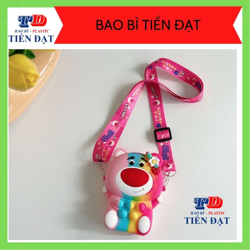Túi đeo chéo gấu dâu pop it silicon hoạt hình gấu dâu lotso. baobitiendat