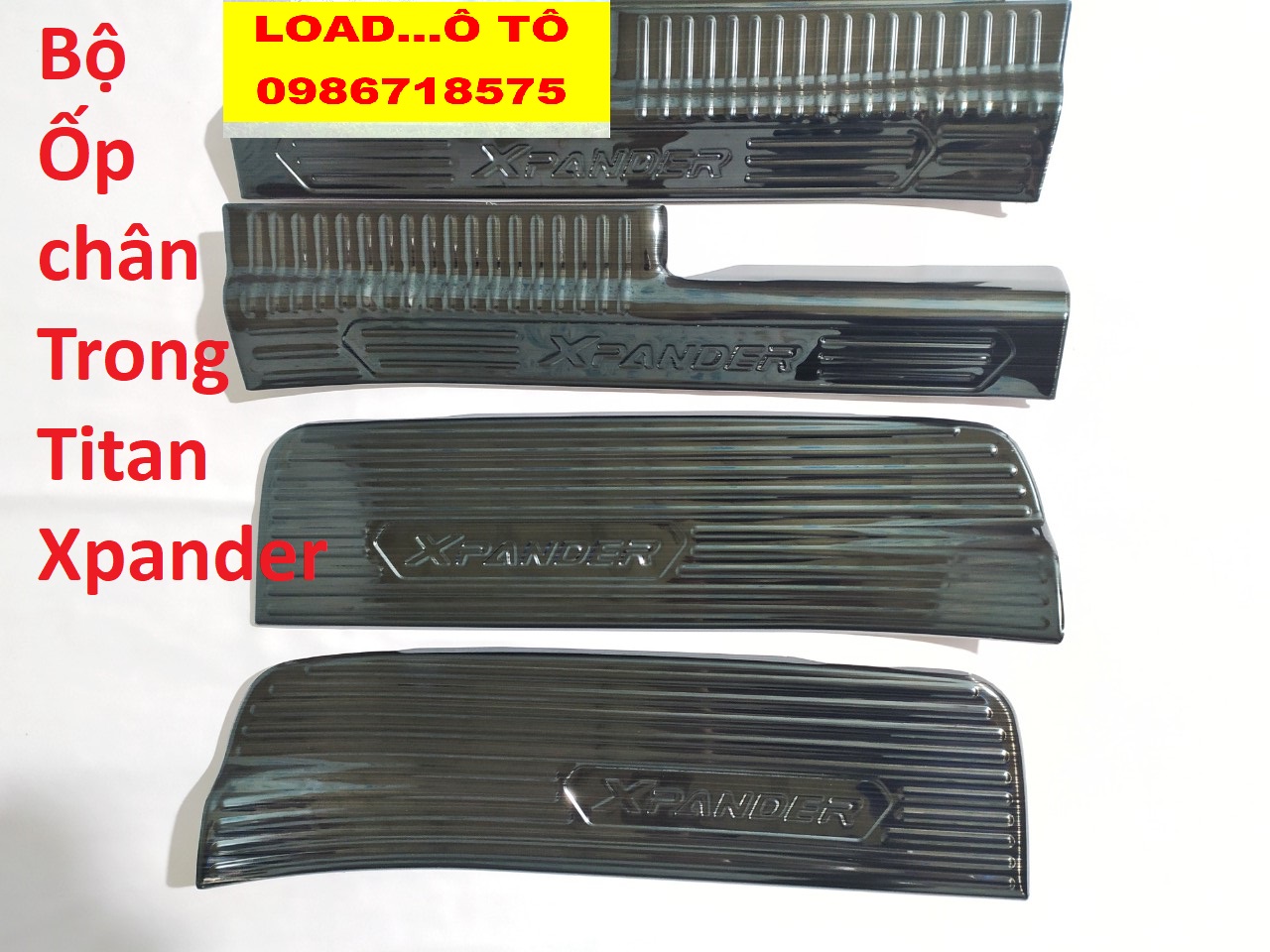 Ốp bậc cửa, nẹp bước chân trong xe xpander 2023-2018 chất liệu titan cao cấp