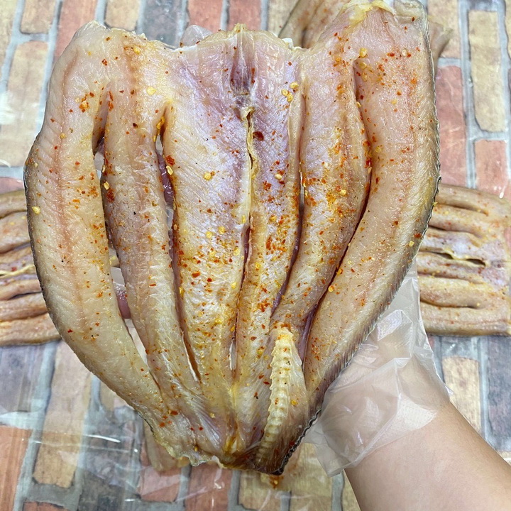Cá lóc phơi khô, khô cá lóc đặc sản miền tây thơm ngon tự nhiên, đóng gói hút chân không túi 500gram 5 Nắng