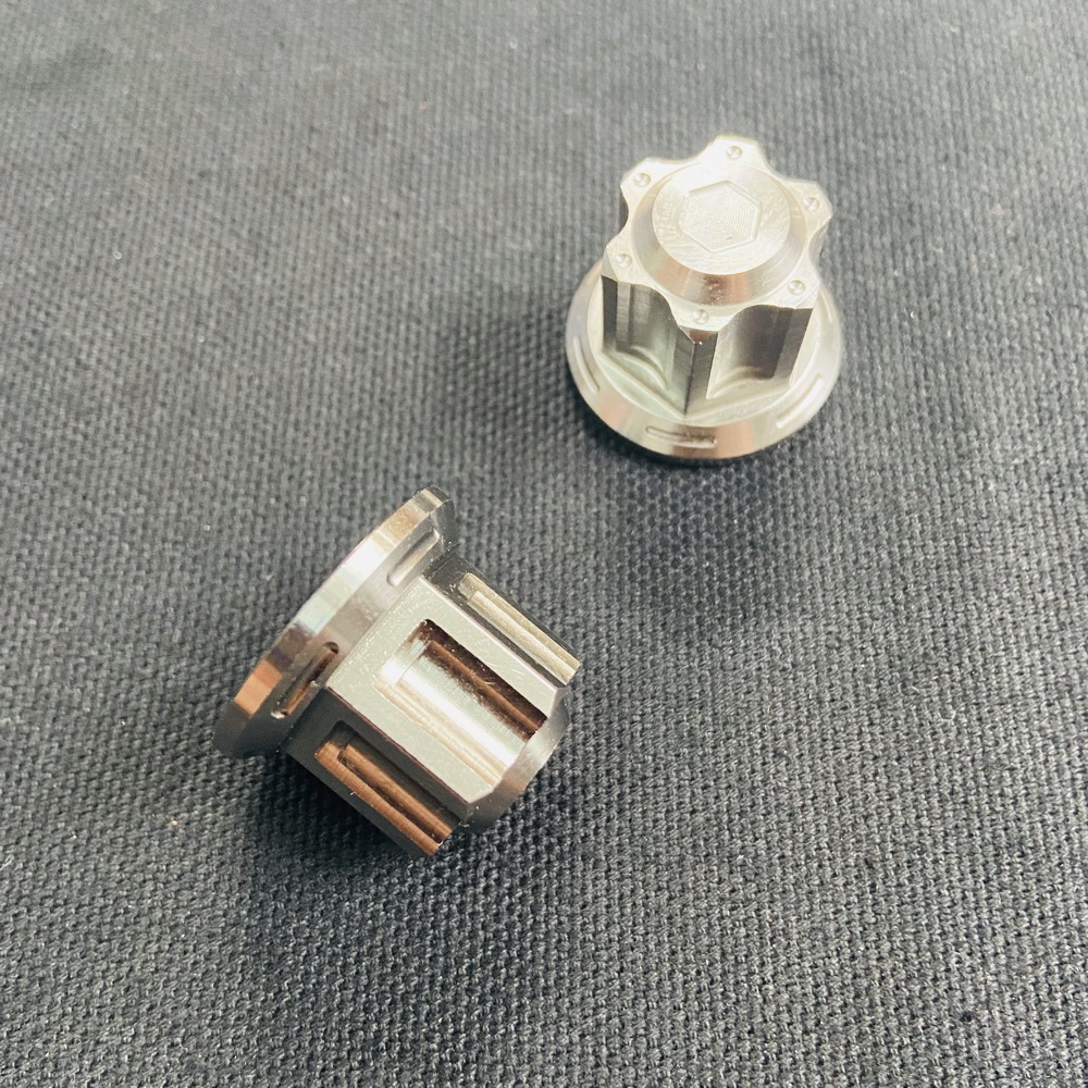 [HCM][CHUYÊN TÁN 2 CON] TÁN CỐT INOX MẪU SALAYA ĐẦU BÍT TRANG TRÍ XE CAO CẤP SÁNG BÓNG (TÁN 10LY)