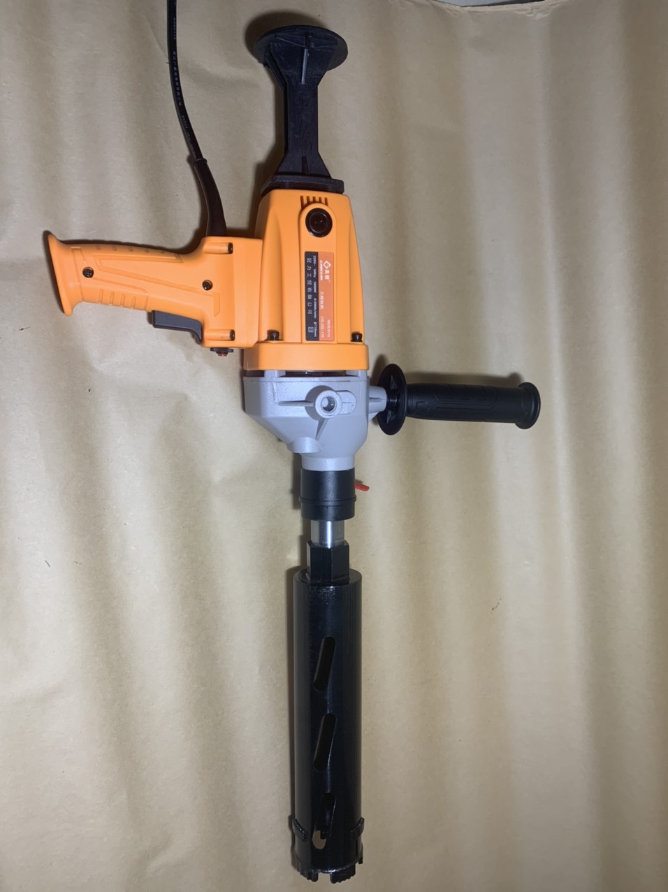 Khoan rút lõi bê tông cầm tay 6120