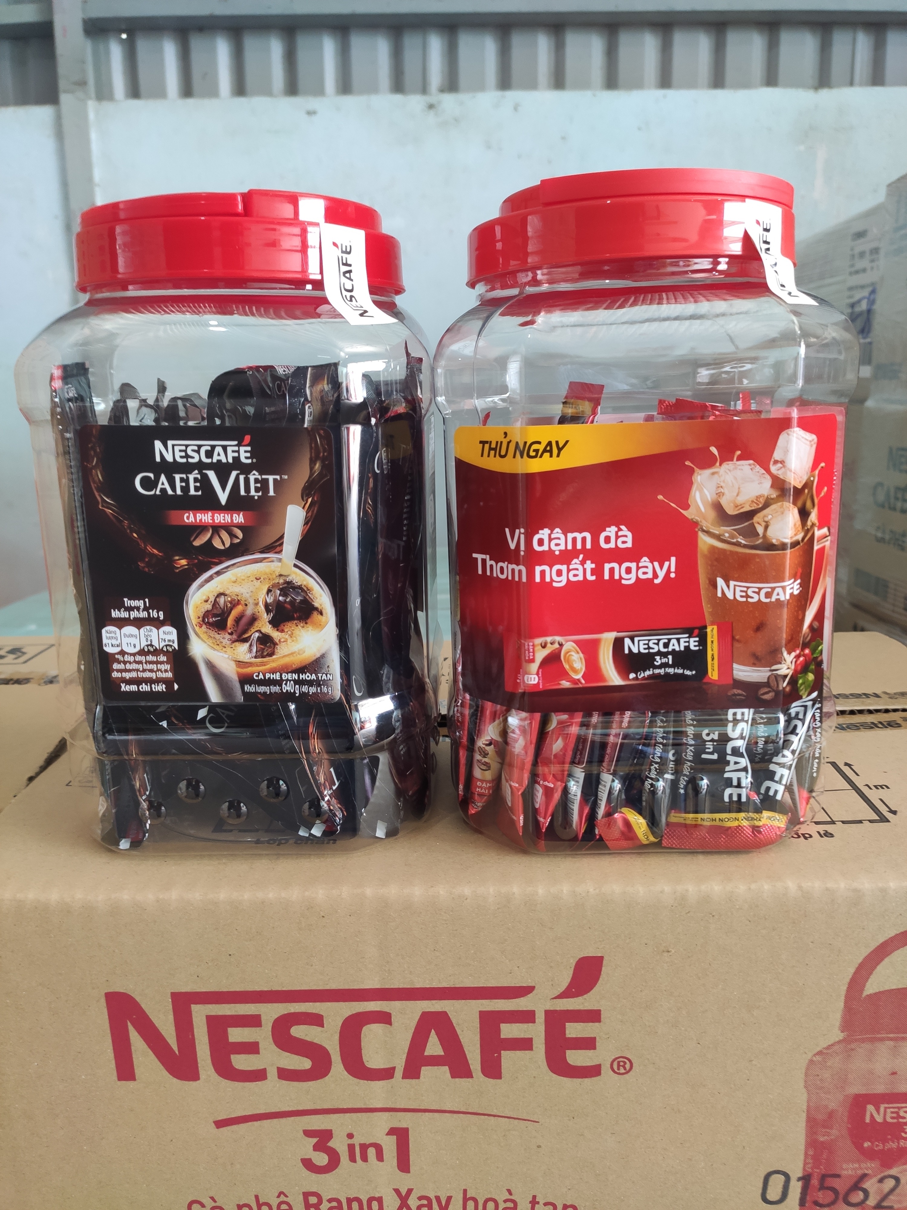 Nescafe 3in1 đậm đà hài hòa & Nescafe Cafe Việt đen đá