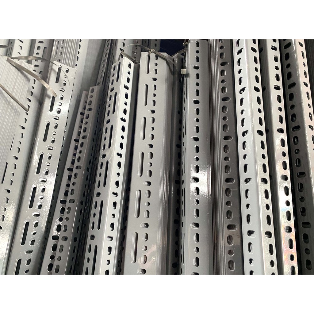 Thanh sắt v lỗ 3x5cm dày 1.8mm: dài 30cm - lắp kệ sắt v lỗ, khung kệ v lỗ, kệ trồng rau