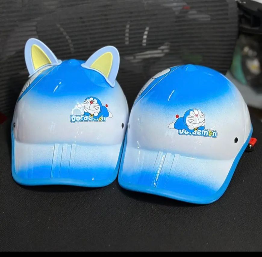 Nón bảo hiểm kết hai màu doremon có lổ cột tóc +tặng tai mèo cute