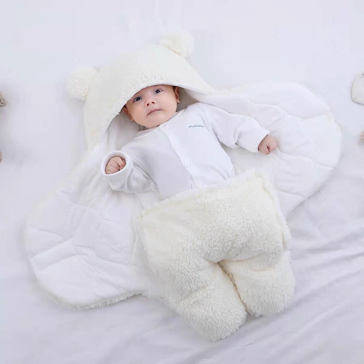 Chăn ủ cho bé chăn ủ kén sơ sinh chống giật mình T01 hàng cao cấp lông cừu dày dặn chăn bông mùa đông loại có chân cho trẻ sơ sinh - TRẺ VIỆT