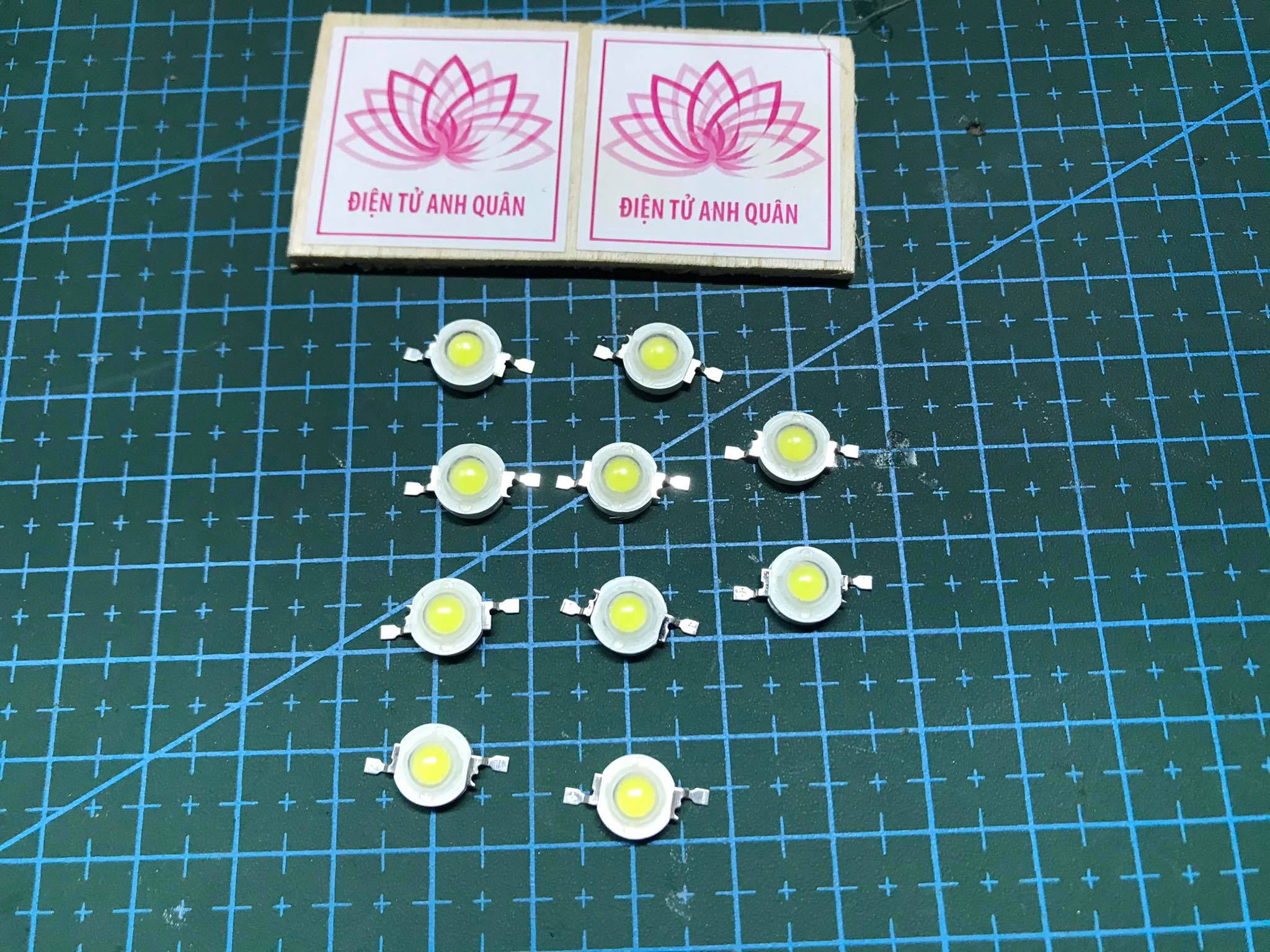 Led siêu sáng 1w luxeon sáng trắng .