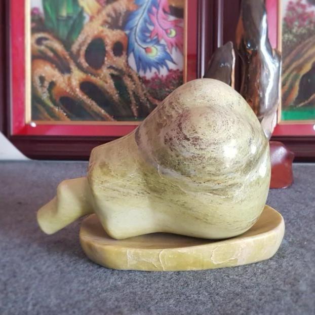 Quả Đu Đủ Bằng Đá trong Phong Thuỷ