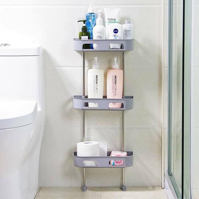 Kệ đa năng phòng tắm giúp bạn tiết kiệm không gian và đựng đồ tối ưu. Kệ nhựa 3 tầng đựng đồ đa năng nhà vệ sinh, nhà tắm hiện nay là lựa chọn tuyệt vời cho mọi gia đình. Sản phẩm này giúp bạn giữ gìn đồ dùng hợp lý và gọn gàng trong nhà vệ sinh, nhà tắm.