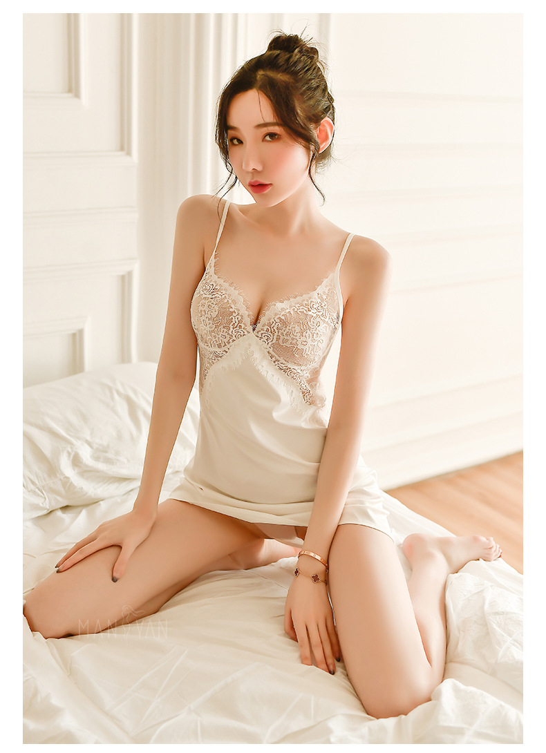 Váy ngủ lụa 2 dây phối ren cúp ngực