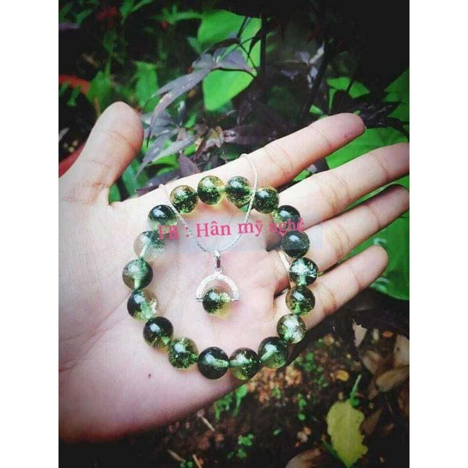 vòng tay phong thủy ưu linh xanh lá 10li tự nhiên- chuẩn  A   Hanmynghe