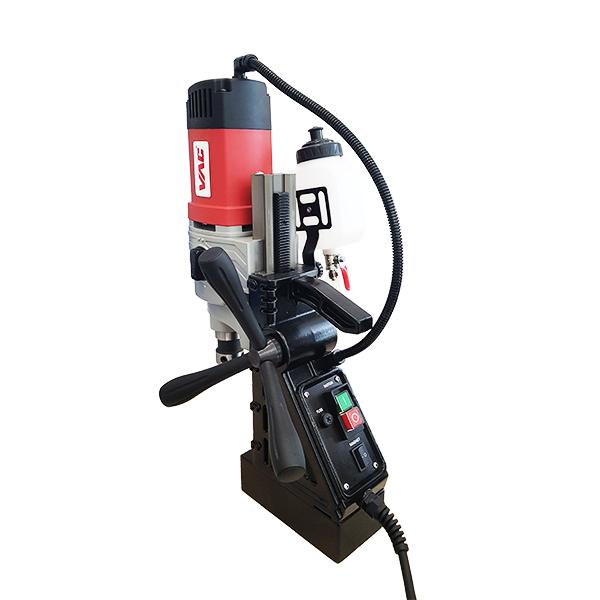 Máy khoan từ vac tự động có đảo chiều 35mm - 1600w - va1506