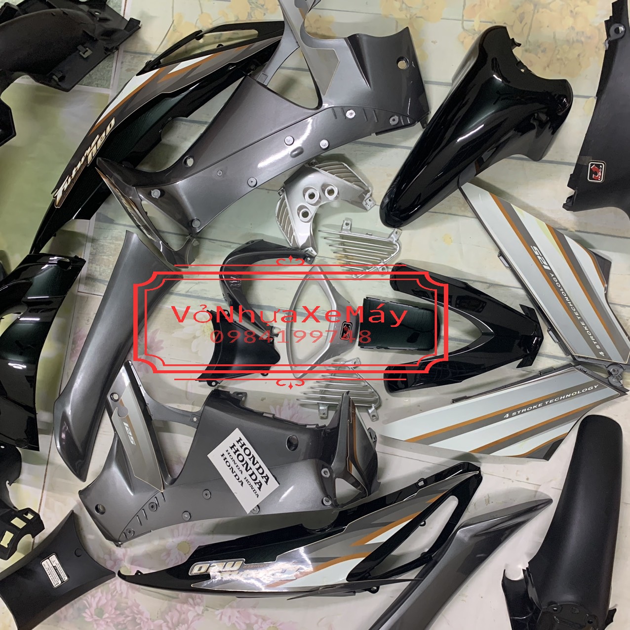 Dàn áo xe Future NEO  -future  125 màu Đen  -nhựa nguyên sinh ABS loại 1 ( TẶNG TEM )