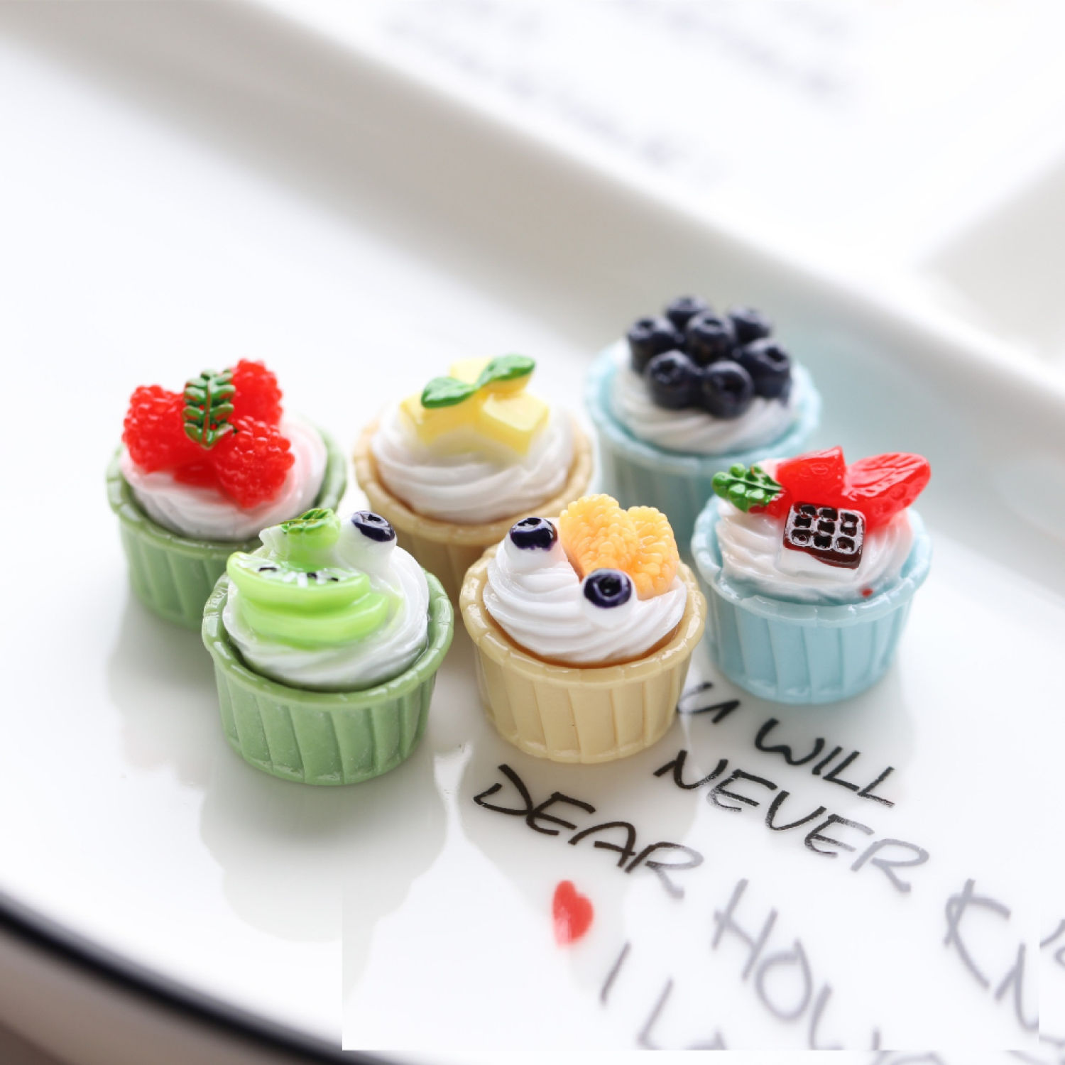 Những mẫu bánh sinh nhật cupcake siêu dễ thương | Laravan.vn