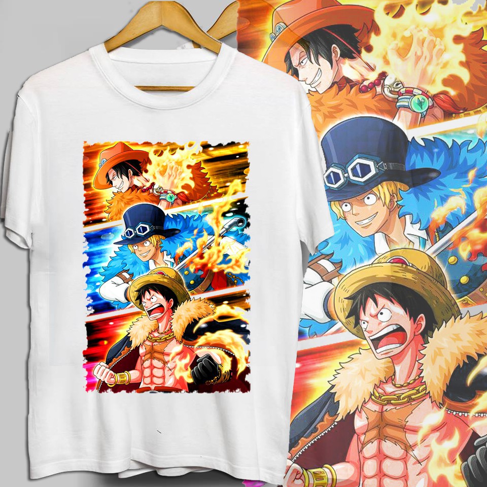 Áo phông Sabo Ace Luffy là sự lựa chọn hoàn hảo cho những người yêu thích bộ truyện One Piece. Với thiết kế đơn giản nhưng rất ấn tượng, chiếc áo sẽ giúp bạn thể hiện tình yêu đối với các nhân vật trong bộ truyện. Hãy trang phục thật phong cách và cá tính cùng One Piece nhé!
