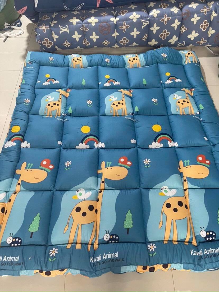 tấm nệm topper mềm mịn.êm ái dày 8cm đủ kích thước