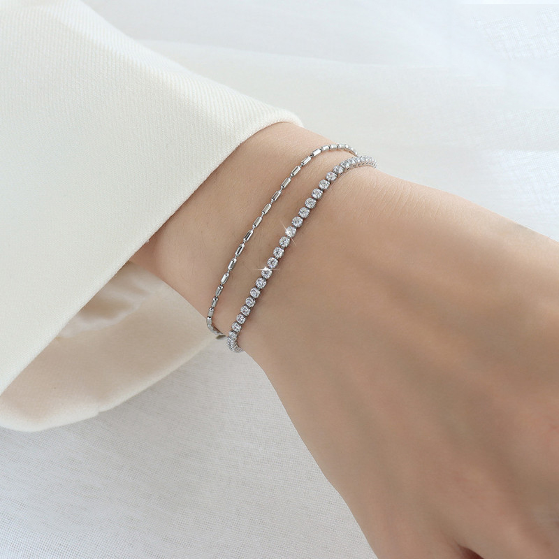 Lắc tay 2 tầng đính đá zircon titan ko đen tt 3866