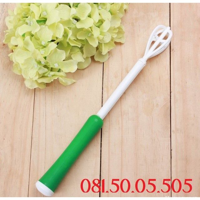 Cây đánh bọt cafe, đánh trứng bằng nhựa có lò xo/ Cây tạo bọt cafe bằng nhựa