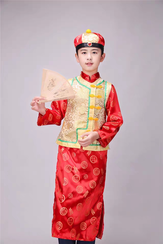 Trang Phục Cổ Trang Trẻ Em Trung Quốc: Những bộ trang phục cổ trang cho trẻ em sẽ giúp bé yêu của bạn trở nên xinh đẹp và đáng yêu hơn bao giờ hết. Với màu sắc tươi sáng, họa tiết đáng yêu và kiểu dáng tinh tế, những bộ trang phục này không chỉ làm cho bé trông đáng yêu mà còn giúp bé thành thạo hơn về văn hoá Trung Hoa.