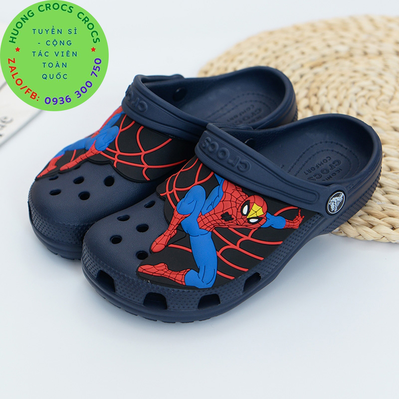 Dép sục nhựa đi mưa crocs band hình nhện màu navy