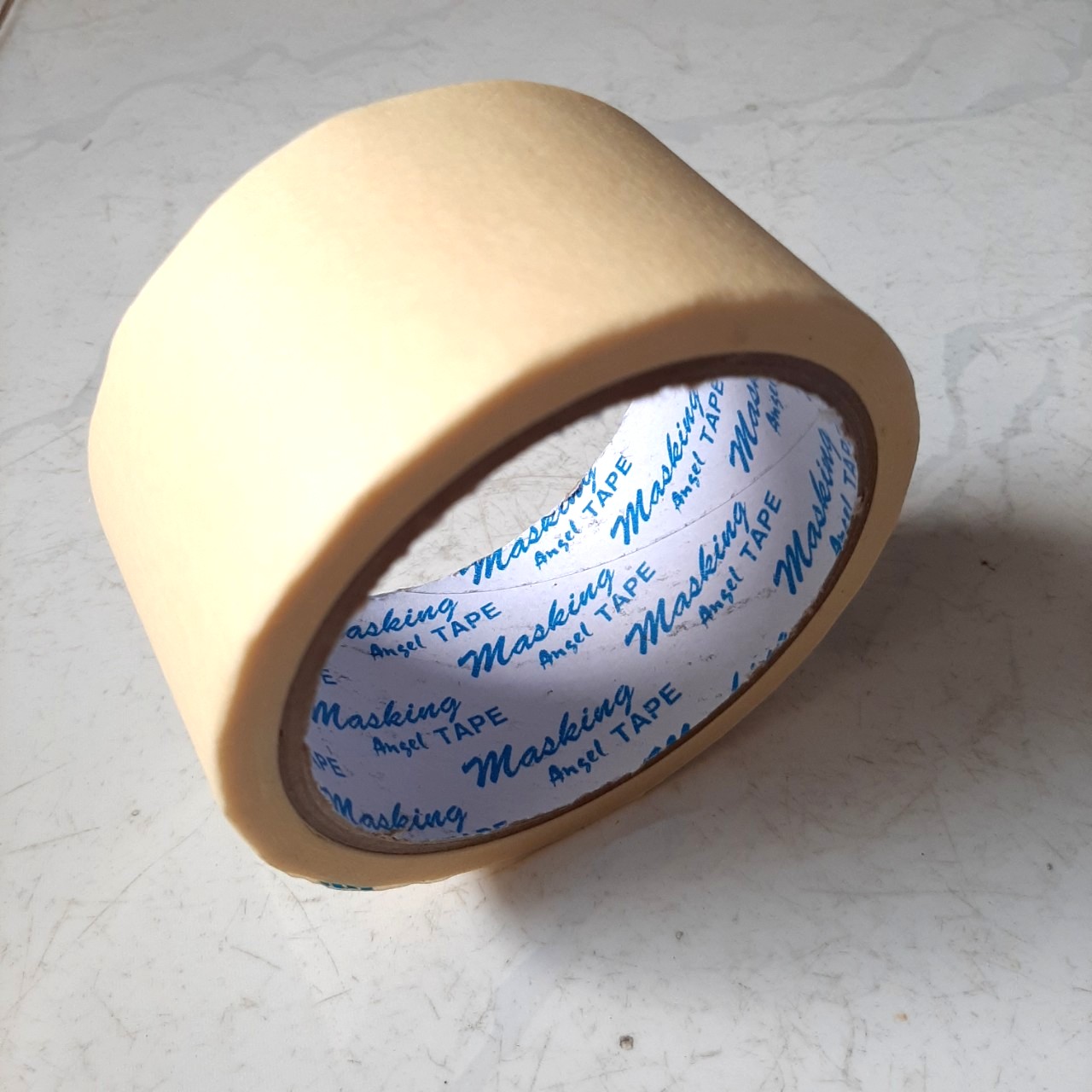 01 cuộn băng keo giấy 4.8f