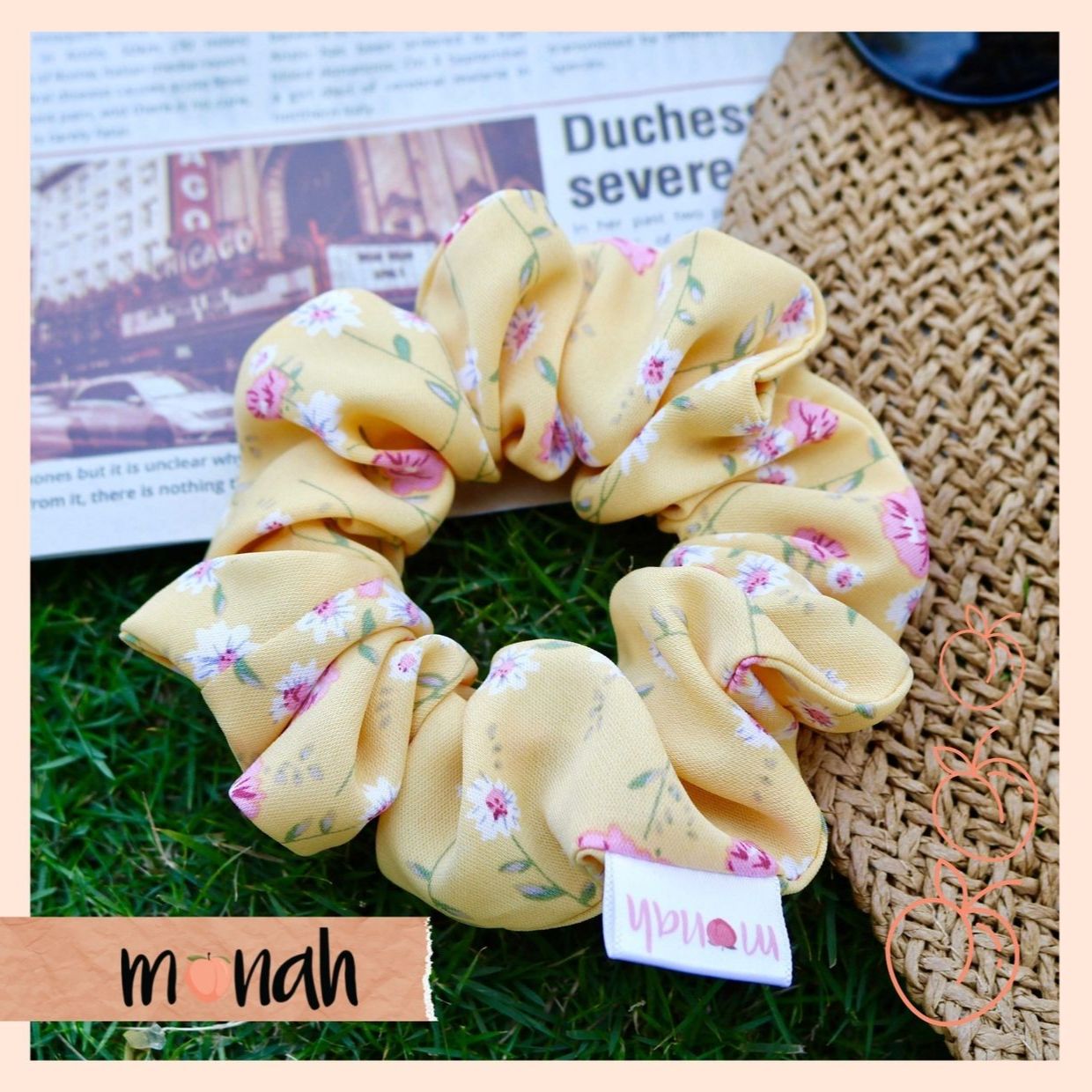 Dây buộc tóc cột tóc scrunchie lụa vàng họa tiết xinh xắn trẻ trung