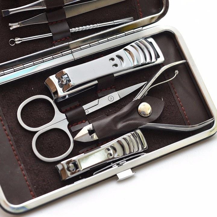 Bộ BẤM MÓNG TAY 12 MÓN ,Bộ dụng cụ chăm sóc móng tay 12 món (bạc) ,Bộ Kiềm Cắt, Bấm Móng Tay Inox 12 Món Full Box Hộp Da Sang Trọng
