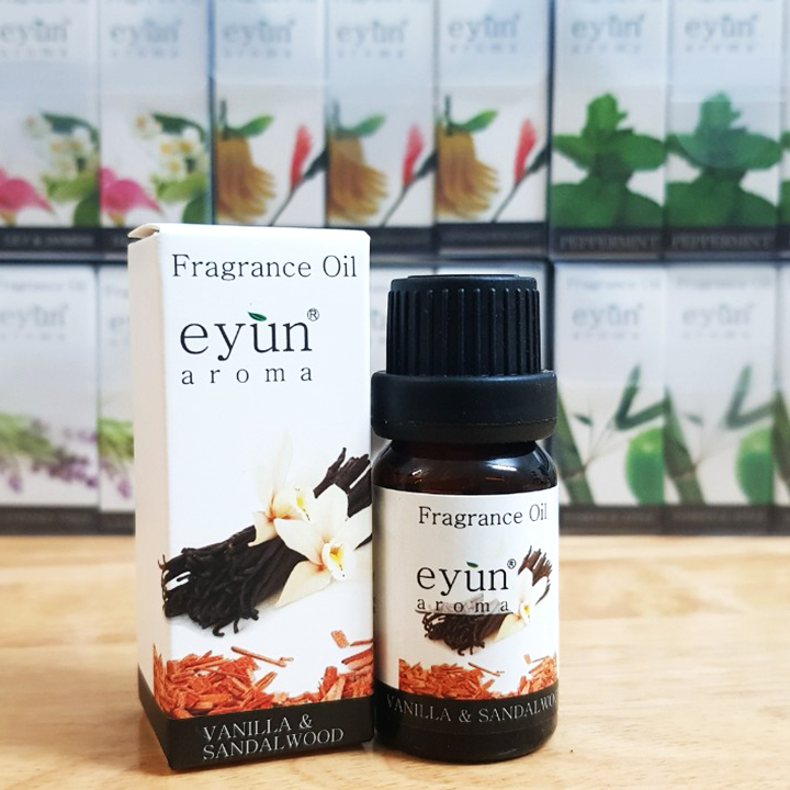 [Gỗ Đàn Hương+Vani] Tinh dầu xông đuổi muỗi Eyun Aroma Lọ 10ml Chính Hãng