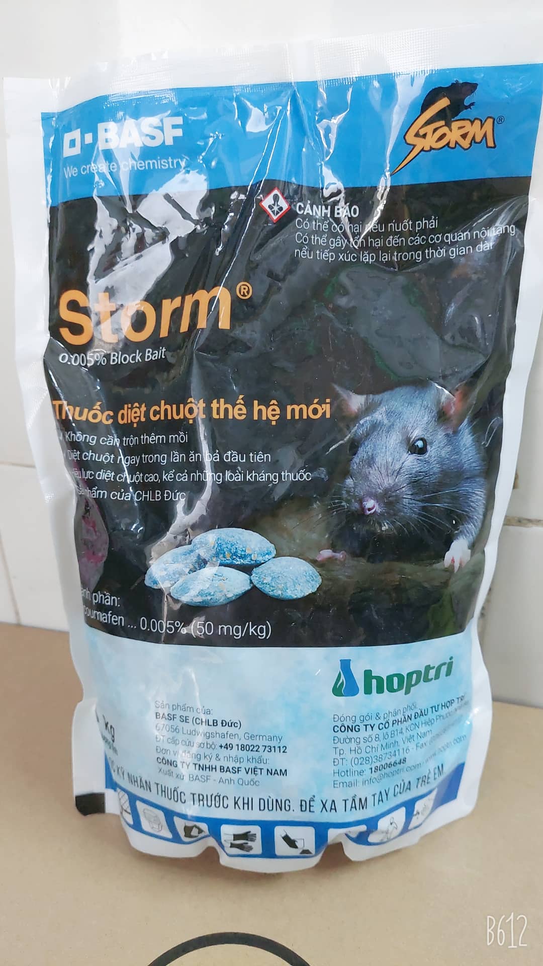 Thuốc Diệt Chuột STORM gói 1kg-Hiệu quả diệt chuột kể cả loài kháng thuốc - An toàn -Tiện dụng-Chính hãng - Tặng kèm 2 Keo dính Chuột