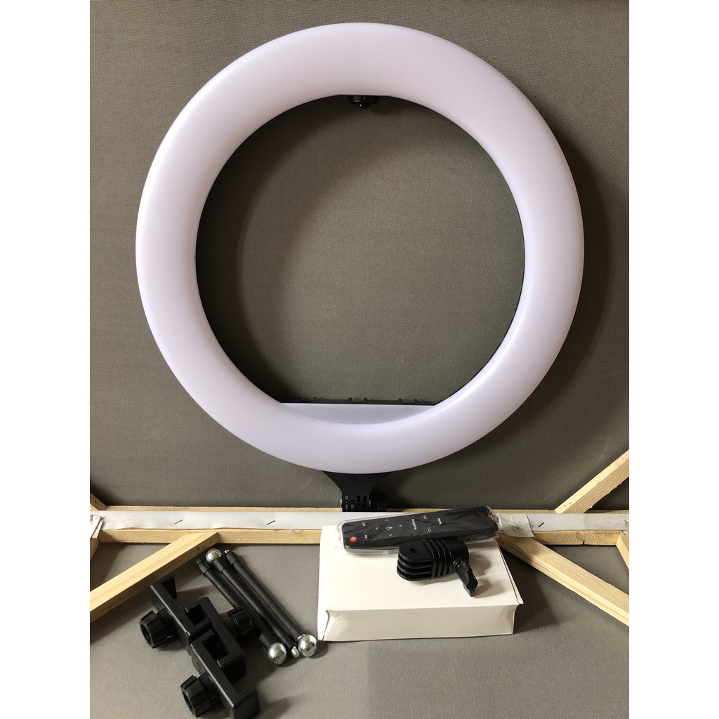 Đèn Livestream size 45 cm và chân 2m1 kèm điều khiển Hỗ Trợ Chụp Ảnh Make up Trang Điểm nhiều Chế Độ Sáng