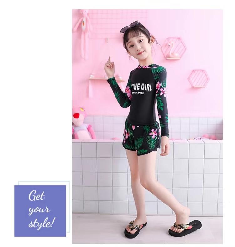 Đồ bơi bé gái tay dài - có cùng mẫu cho mẹ
