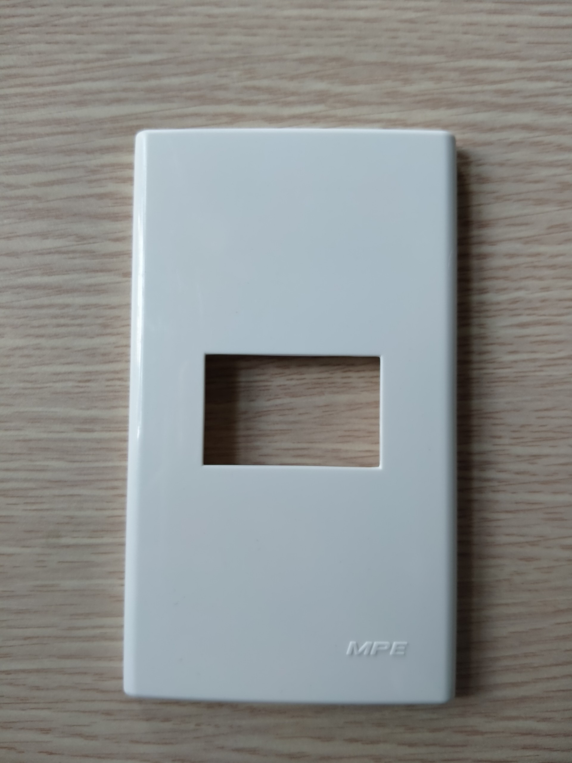 Mặt 1, Mặt 2, Mặt 3, Mặt MCB 1P, Mặt MCB 2P, Mặt CB cóc - serie A60 MPE