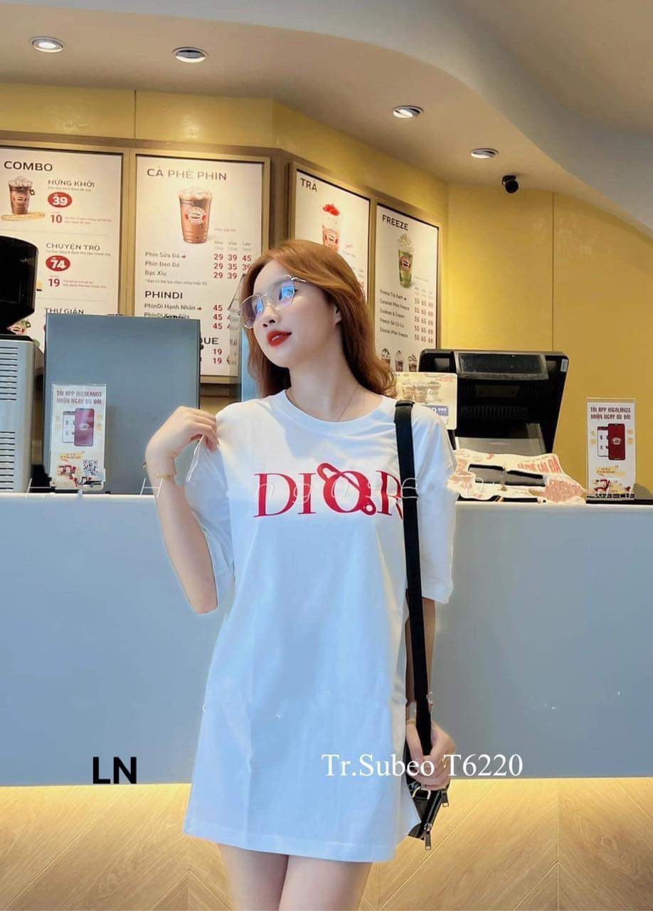 Áo phông chữ đỏ fom thụng Chất cotton su,ln
