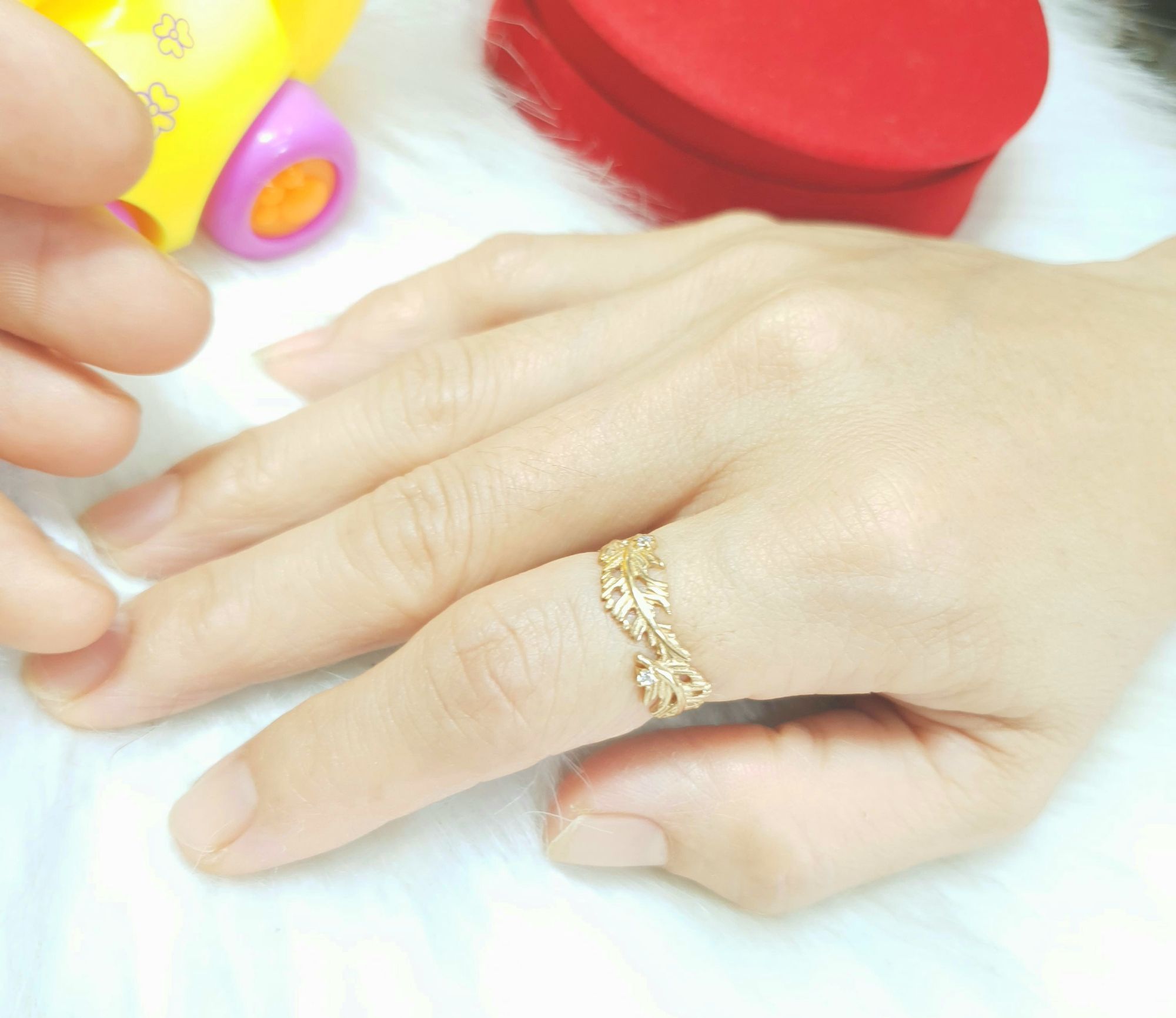 (Không Phai Màu- Có ký hiệu) Nhẫn Kiểu 2 Chiếc Lá Vàng Vonfram Cao Cấp- Dùng vĩnh viễn không phai màu