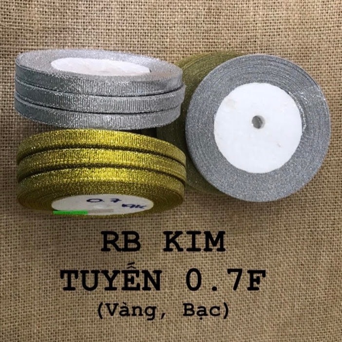 Ruy băng kim tuyến 0.6f