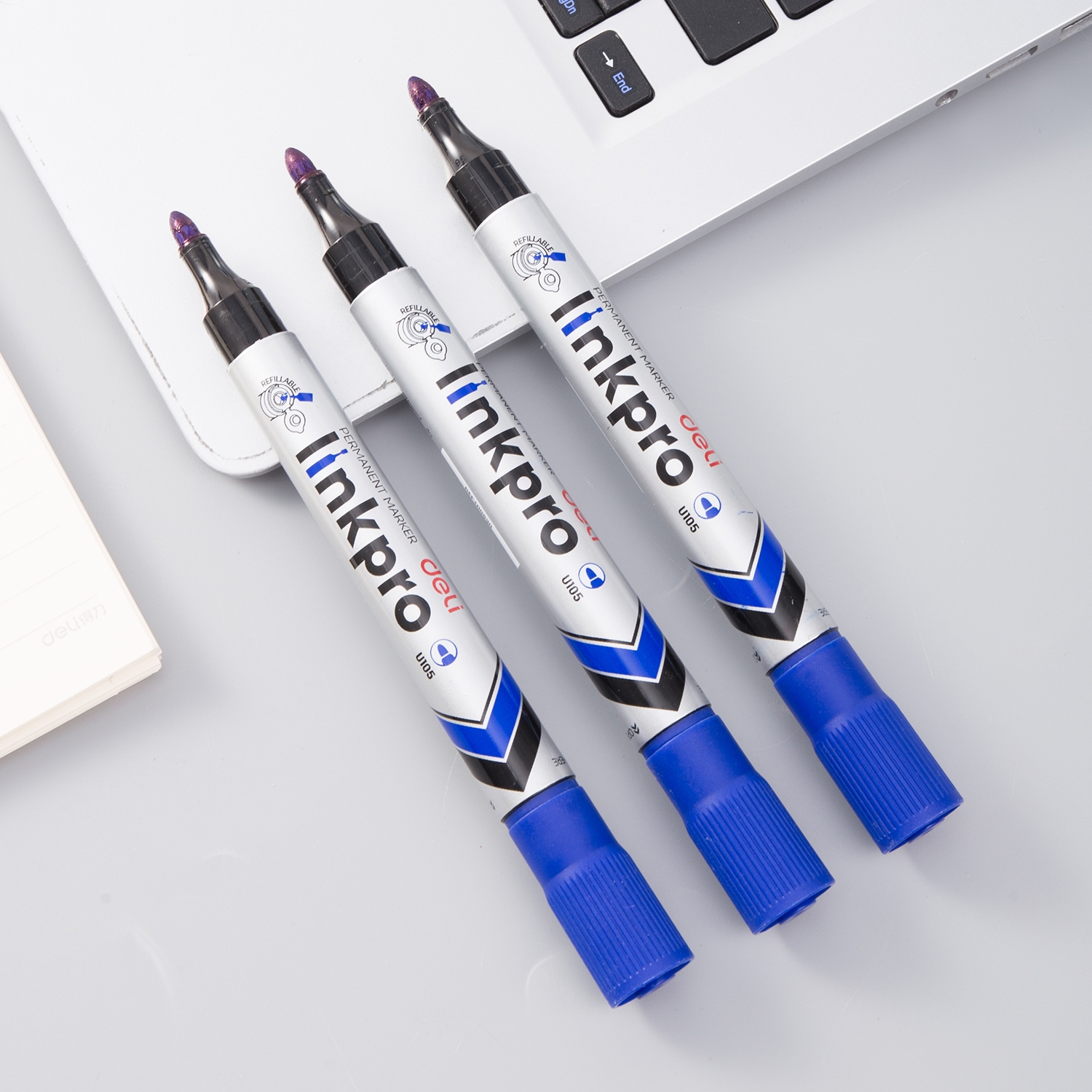 [HCM]Bút dạ dầu 1 đầu Deli - không xóa được - Mực Đen / Xanh - 1 chiếc - EU10520 / EU10530