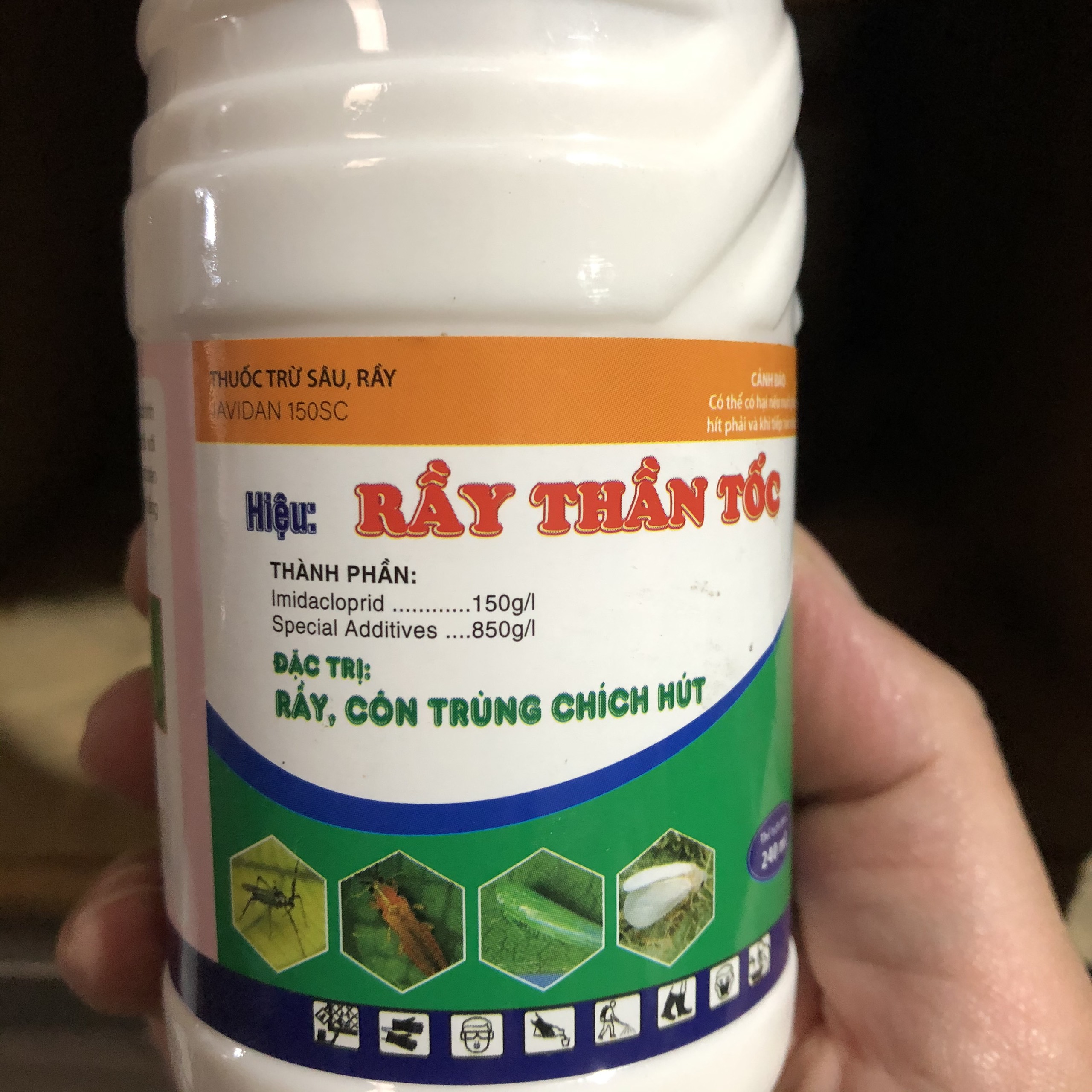 Thuốc trừ sâu hiệu rầy thần tốc 240ml, siêu phẩm diệt rầy rệp, côn trùng chích hút hiệu rầy thần tốc chai 240ml, diệt sạch rầy xanh, rầy trắng, rầy nâu, rệp sáp, bọ trĩ trên cây trồng