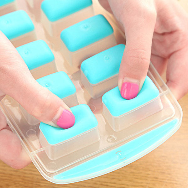 Khay Làm Đá, Thạch Bằng Silicon 14 Ô Siêu Mềm Có Nắp Đậy Tránh Mùi Tủ Lạnh