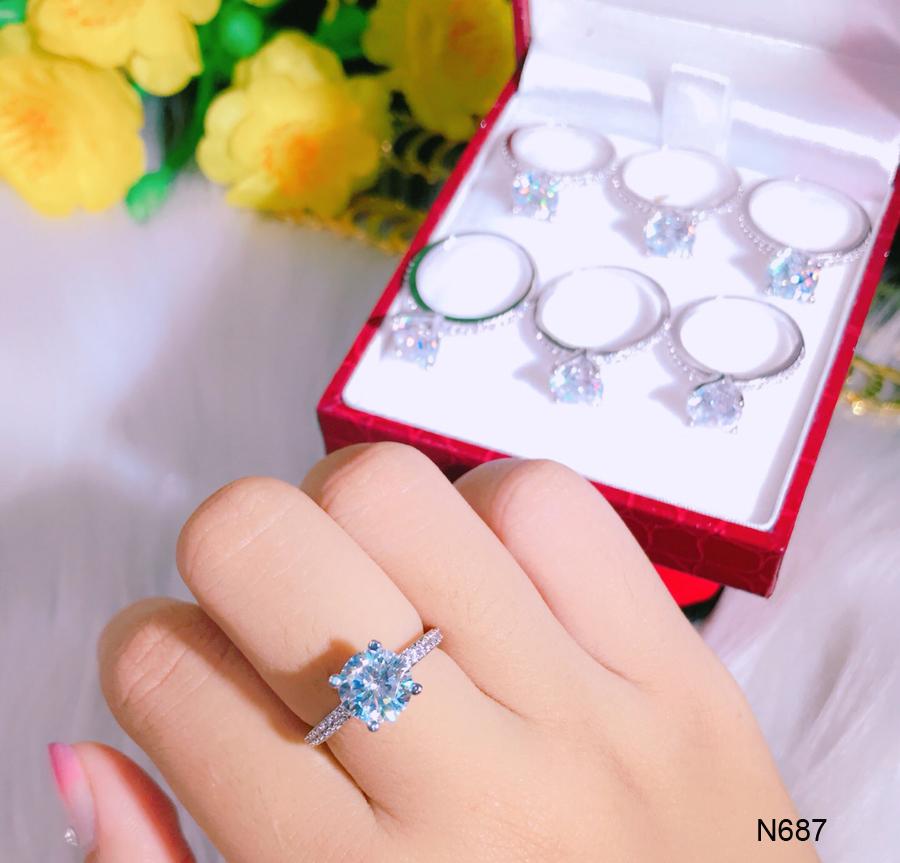 Nhẫn bạc nữ đính đá hột cao đơn giản thiết kế thời trang Orin N687