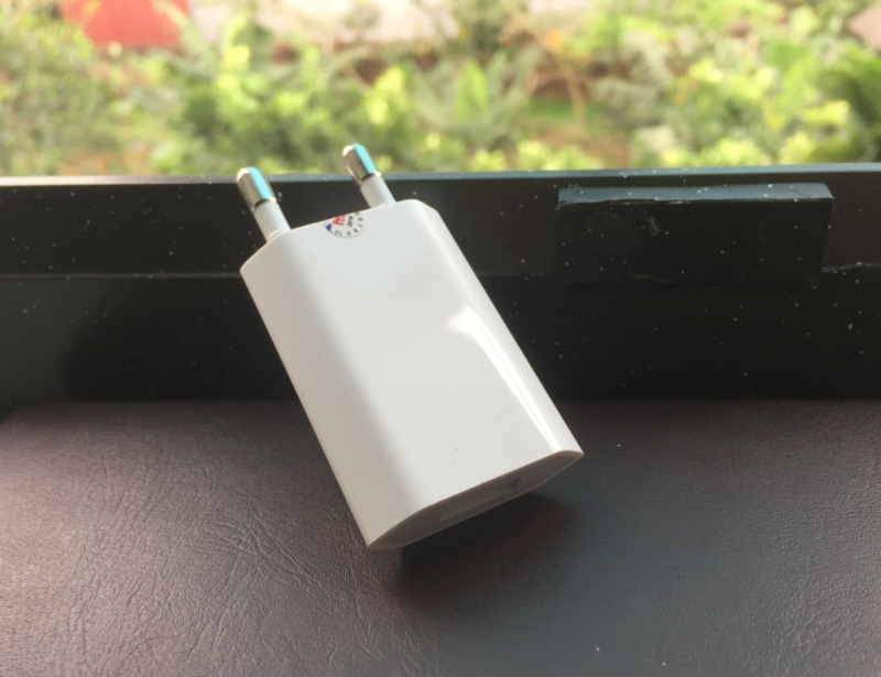Củ sạc dẹt - hàng chính hãng emerson - sạc chuẩn xịn - bảo hành 3 tháng